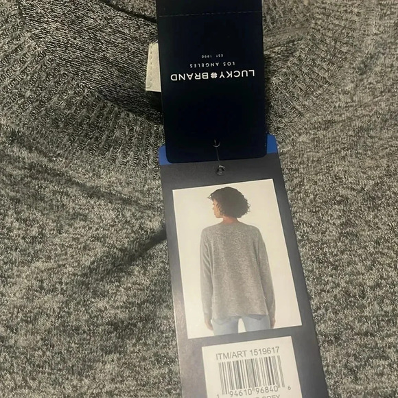 Lucky Brand Crewneck NEW - Picture 5 of 6